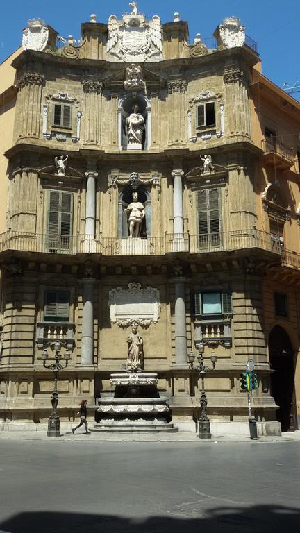 Quattro Canti Valu Palermo Værelse billede